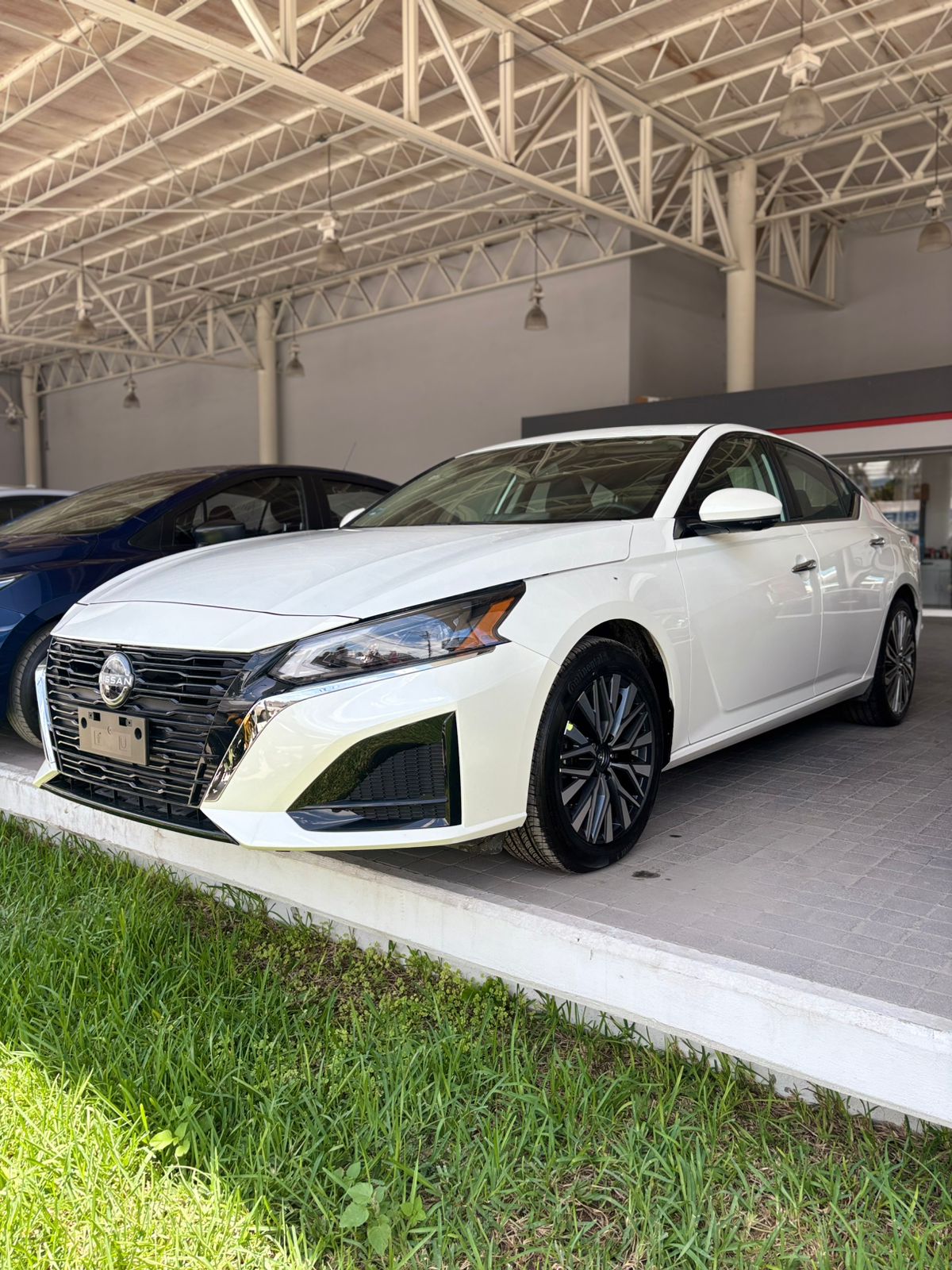 2023 Nissan ALTIMA 4P ADVANCE L42.5 AUT